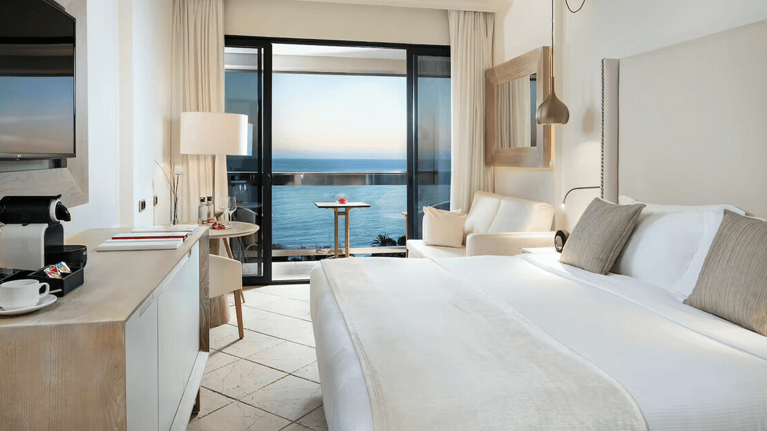 RedLevel Ocean Junior Suite 